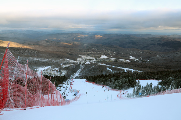 64 Essential New England Ski Resorts 8585